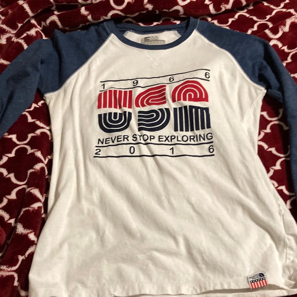 North face 3/4 tee XS